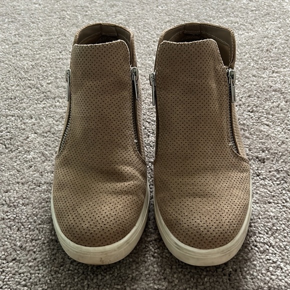 Booties - Picture 2 of 3